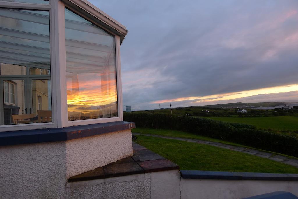 Finn Mccools Giants Causeway Hostel Bushmills Exterior photo